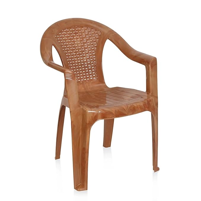 PLASTIC CHAIR