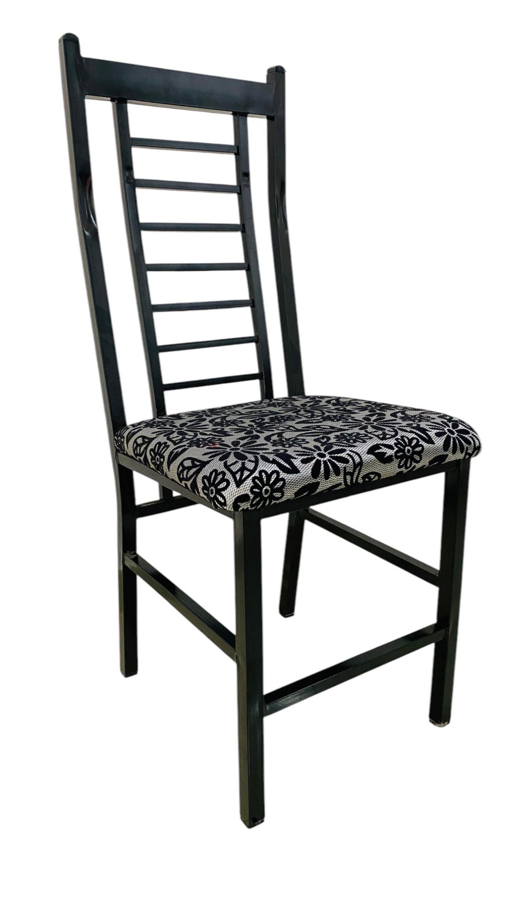 STEEL CHAIR | SC 04