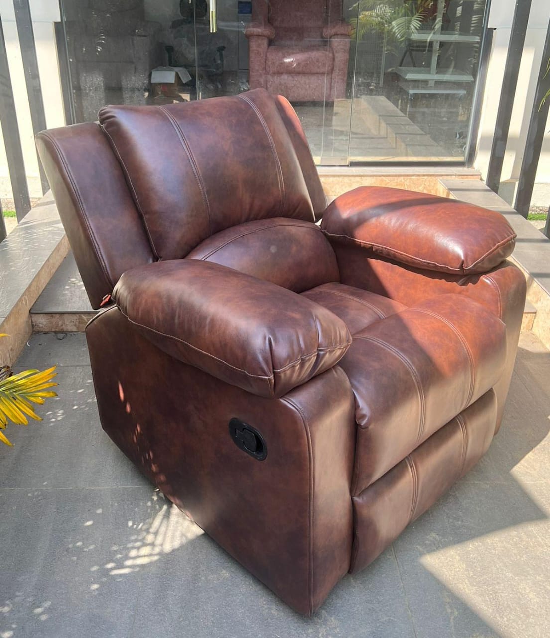 RECLINER | SOFA |