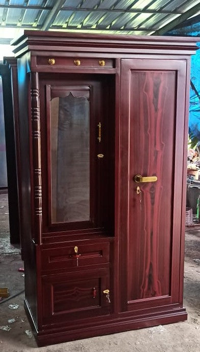 2 DOOR WOODEN CUPBOARD
