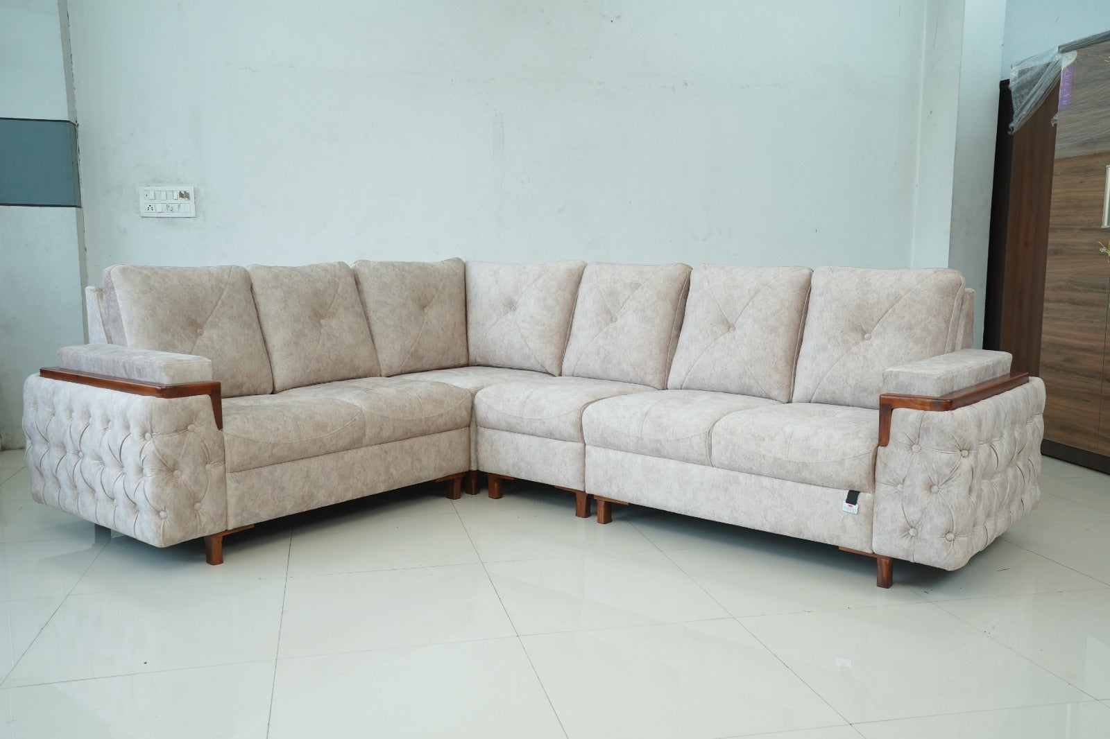 L-SHAPED SECTIONAL SOFA | 5 SEATER